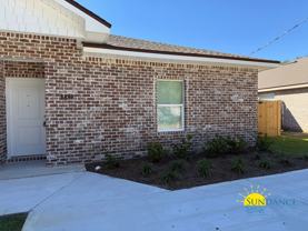 686 Reeves Drive #B - Photo 1 of 1