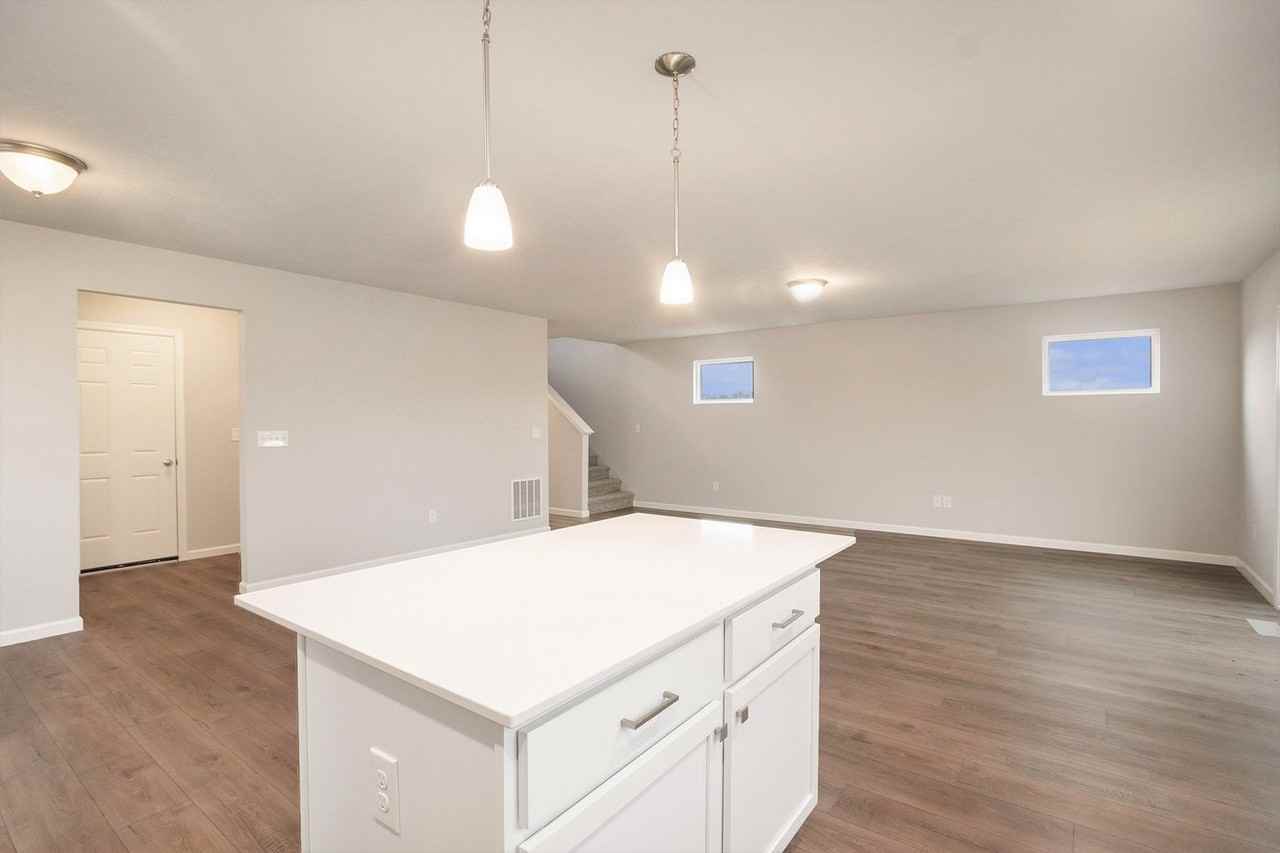 662 Bush Blvd - Photo 6 of 21