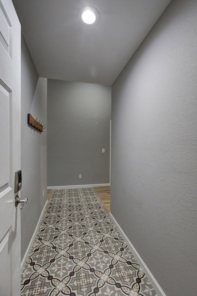 206 Mt Park Blvd Sw #D304 - Photo 3 of 20