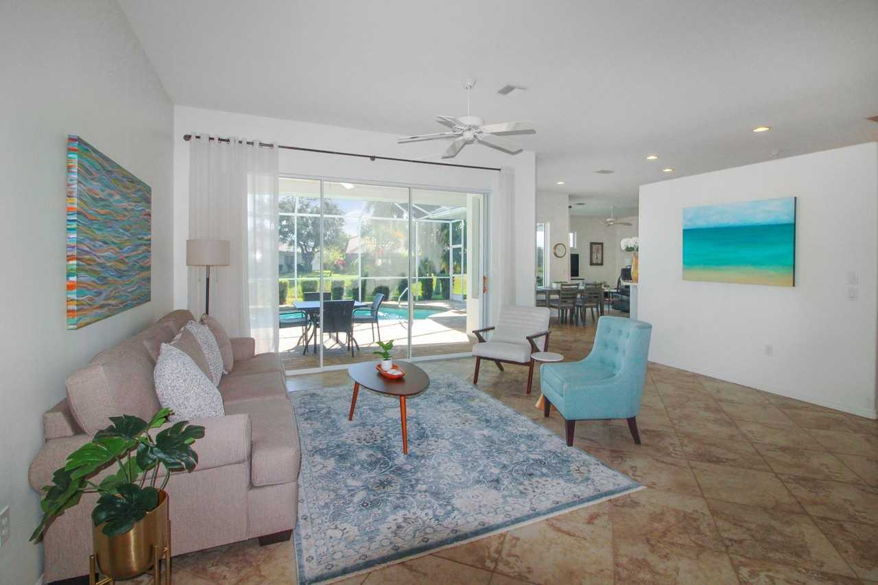 1724 Kilruss Drive - Photo 3 of 25