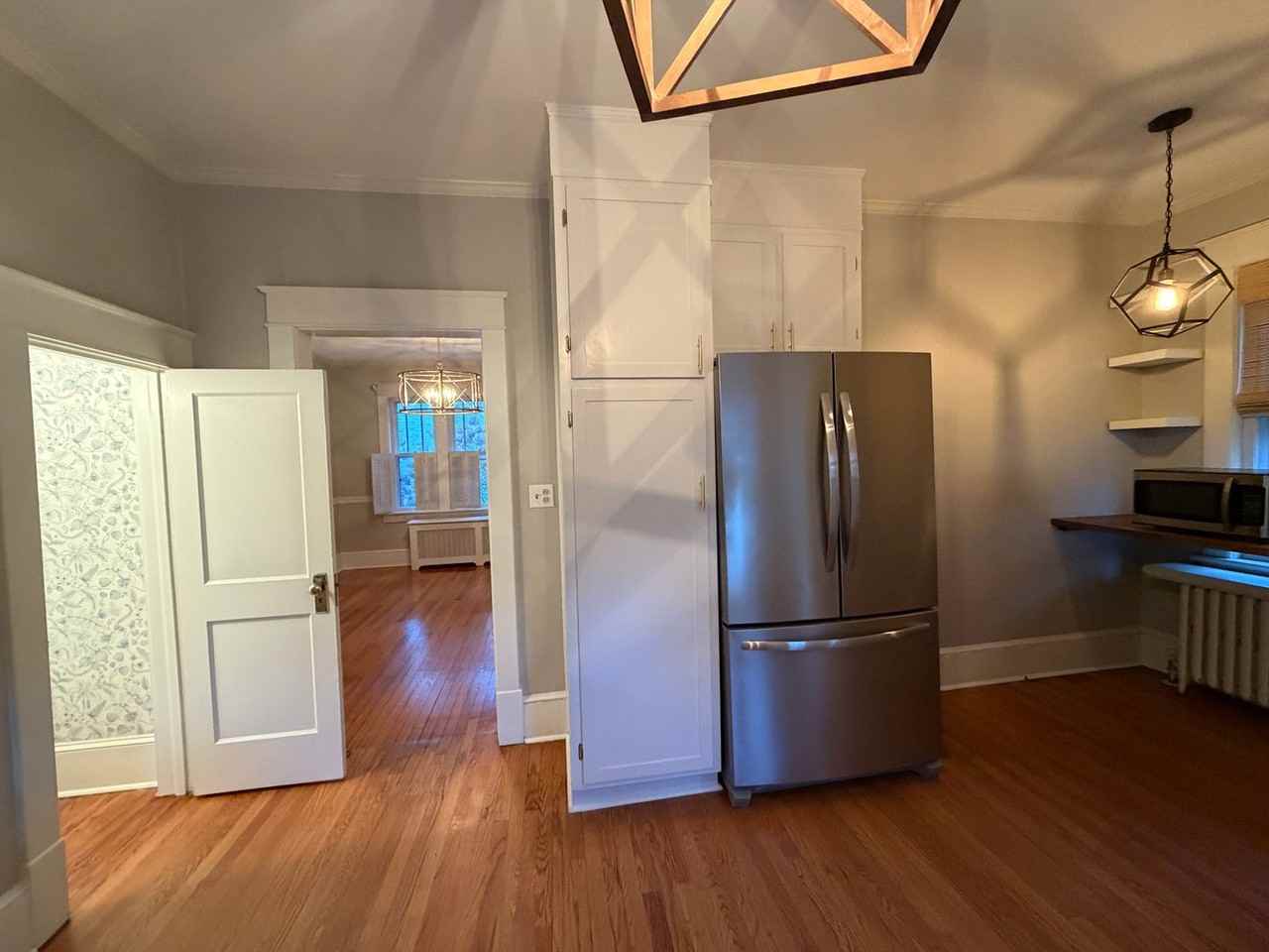 2425 Carolina Avenue Southwest - Photo 3 of 18