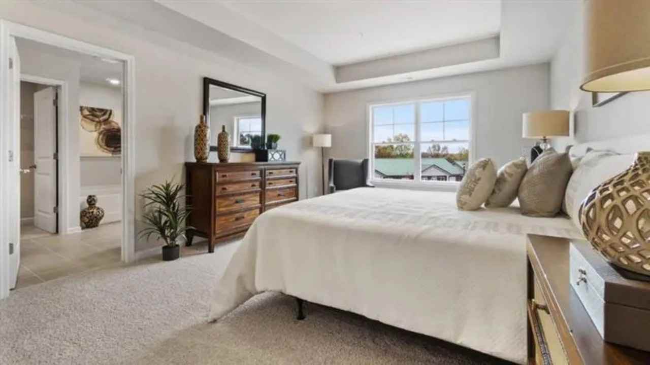 72 Hughes Place Dr - Photo 4 of 13