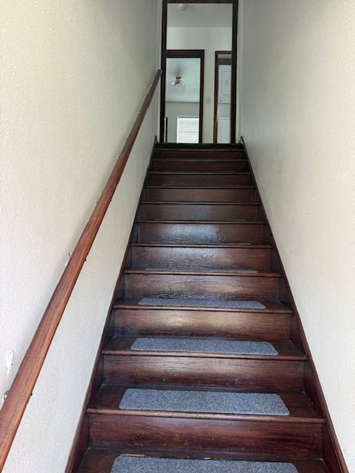2811 College Street - Photo 3 of 24
