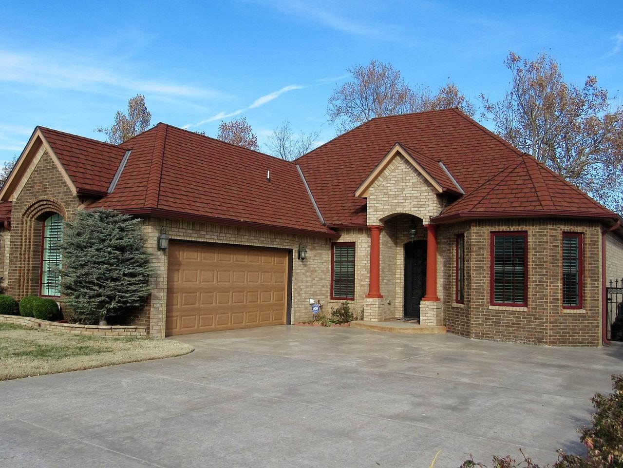 7709 Nw 21st St - Photo 2 of 33