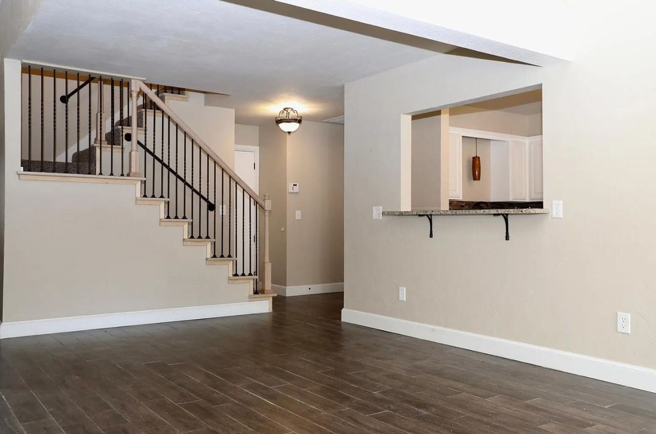 5805 Hefner Village Court - Photo 5 of 13