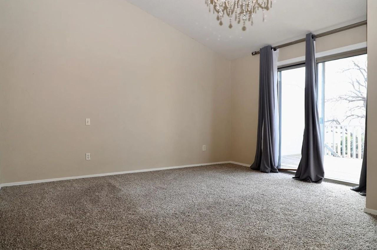 5805 Hefner Village Court - Photo 6 of 13