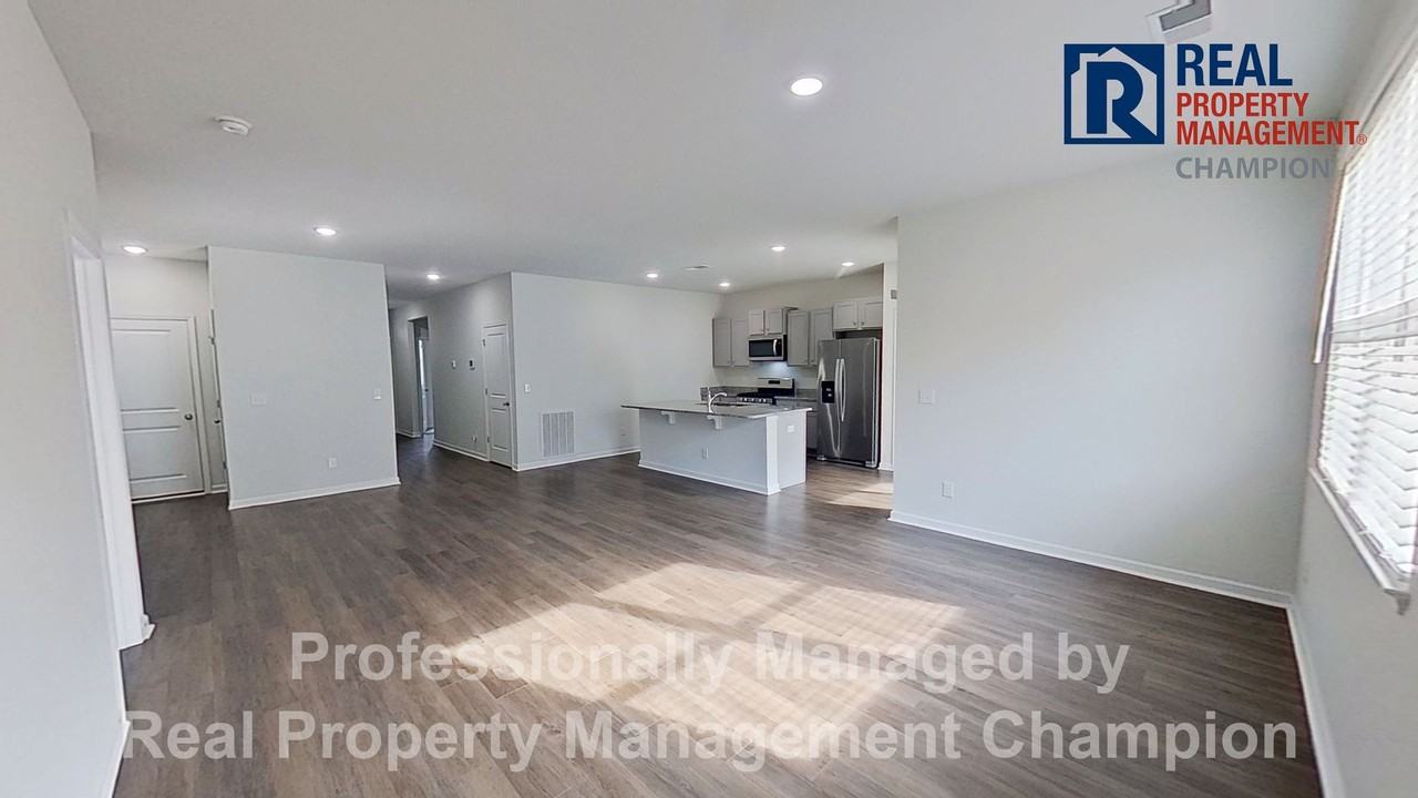 9051 St George Rd - Photo 3 of 22