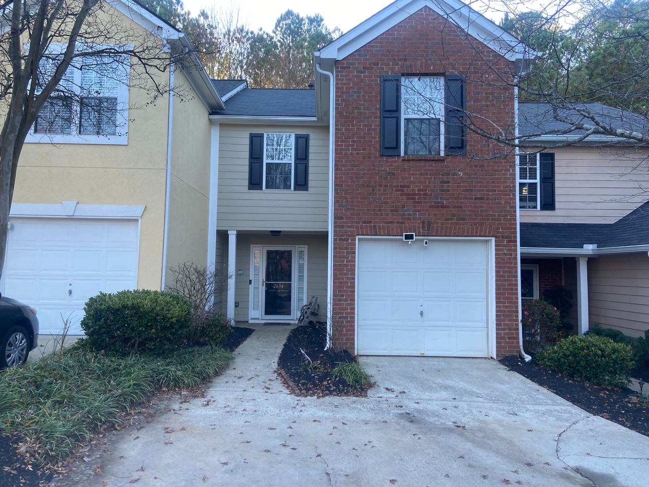 2694 Waverly Hills Dr - Photo 2 of 17