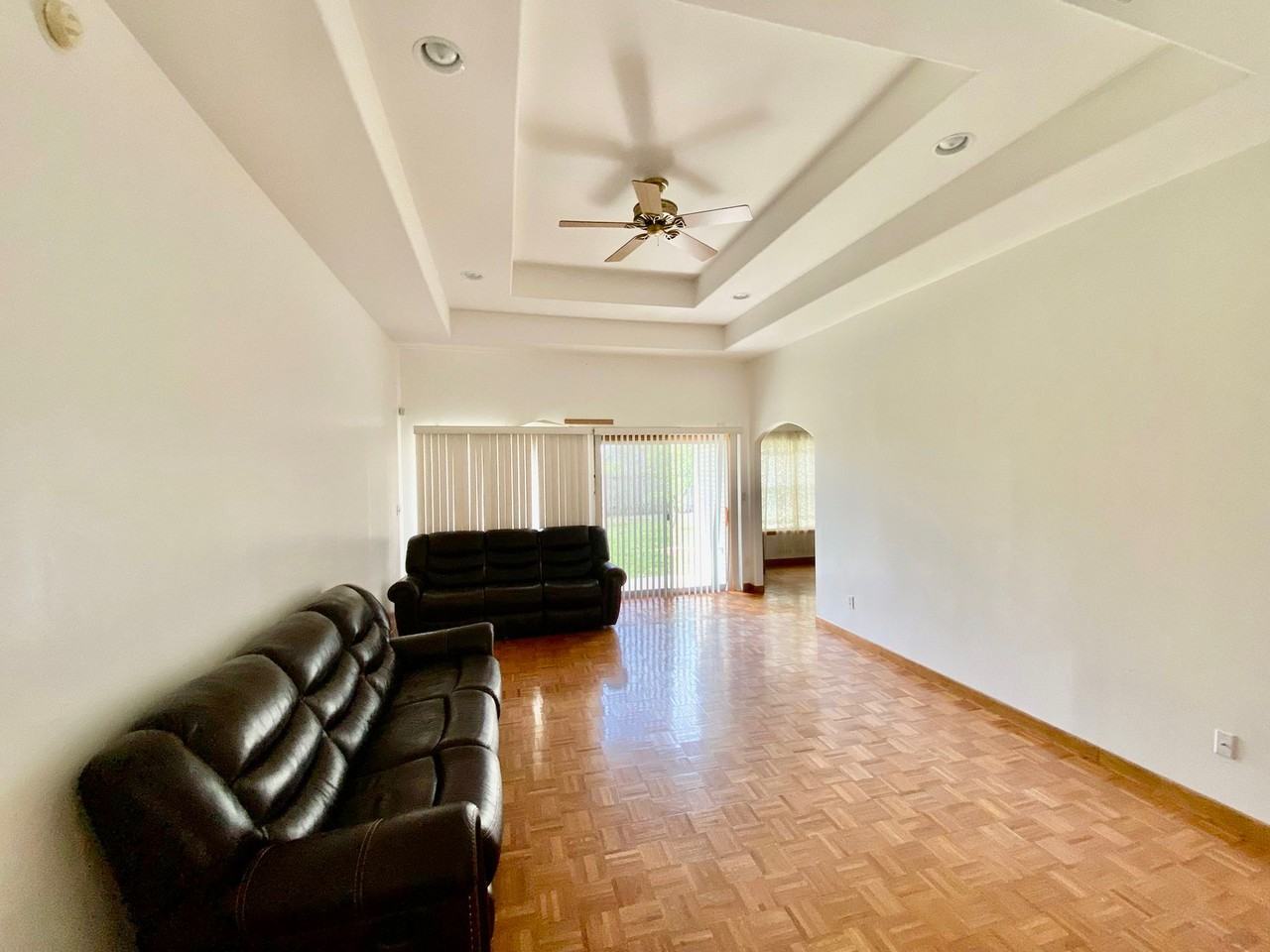 4112 Blackhawk St #NA - Photo 4 of 15