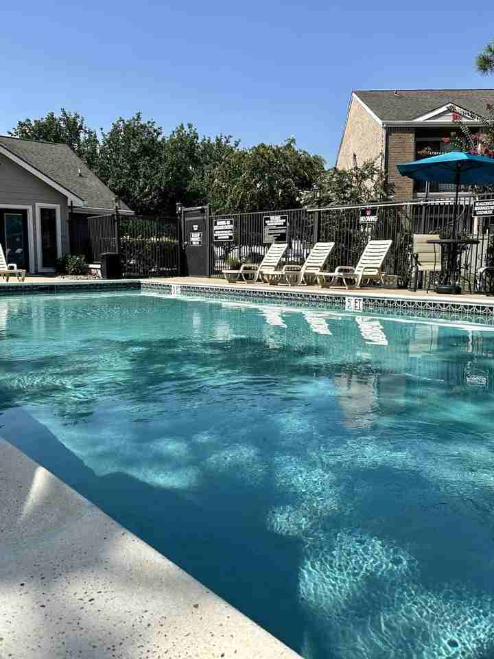 Fairway Square Apartments - Photo 5 of 43