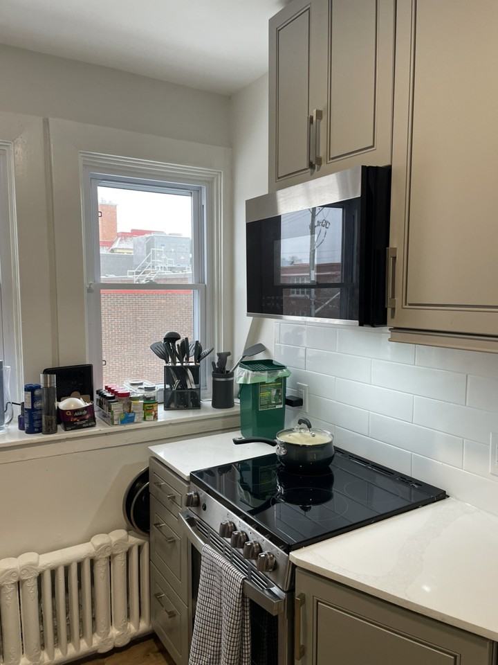 170 Fourth Ave - Photo 3 of 9