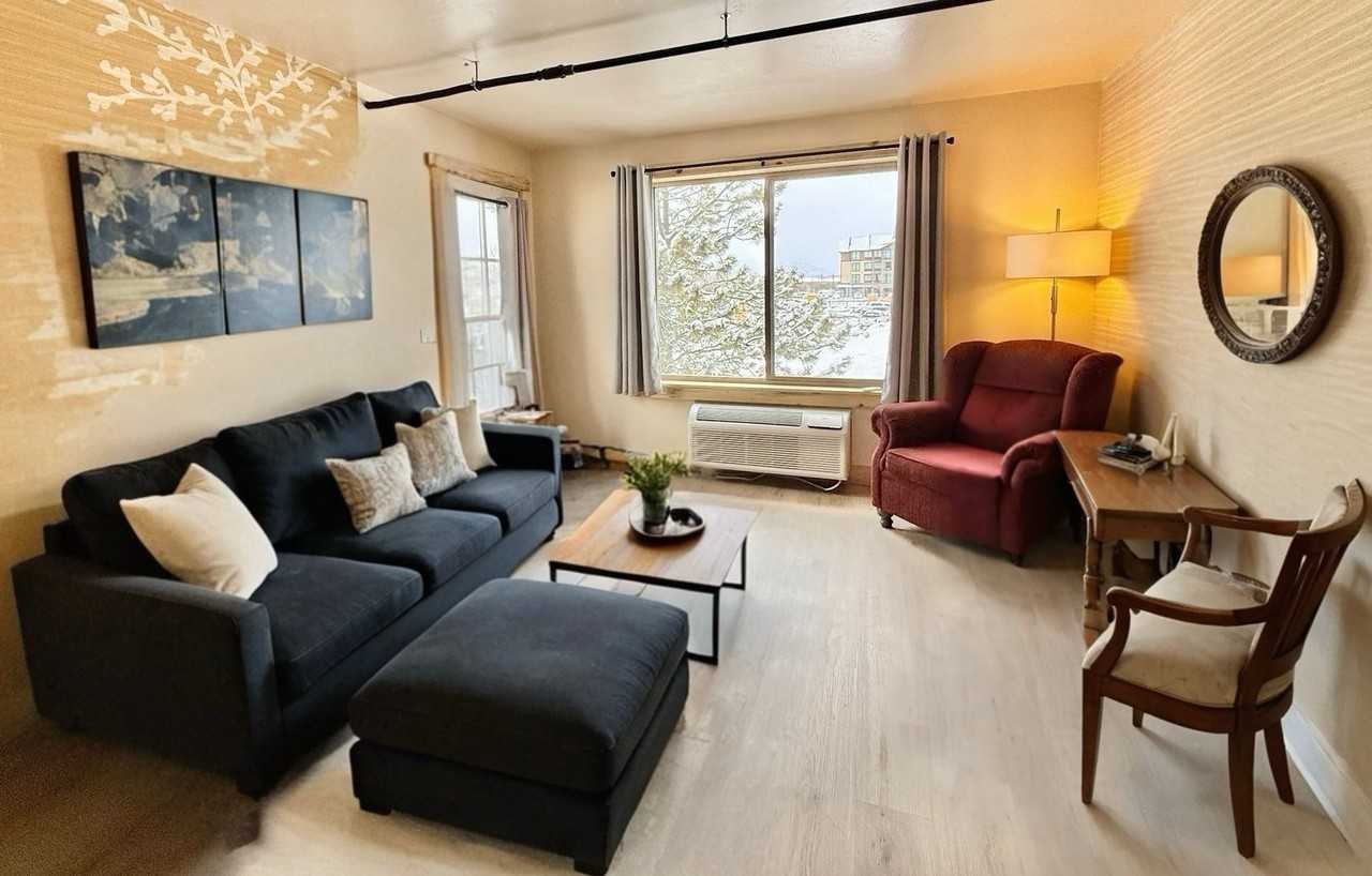 Storm Peak Apartments - Photo 5 of 34