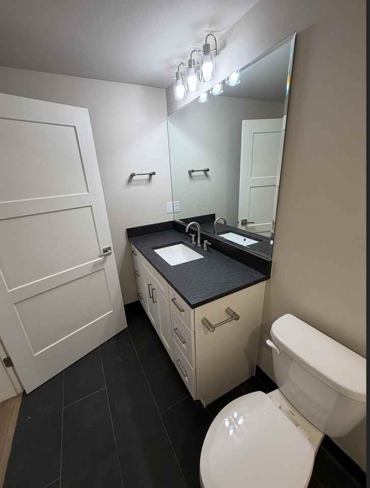 2436 S Orchard Cir - Photo 5 of 20