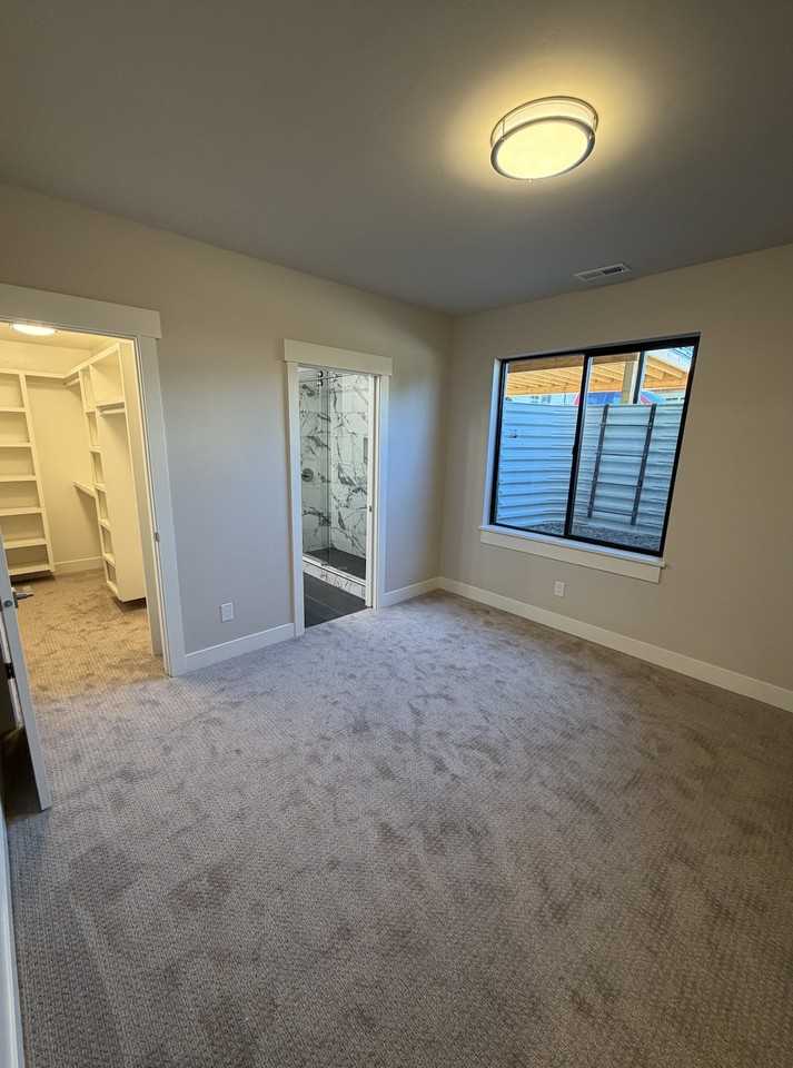 2436 S Orchard Cir - Photo 7 of 20