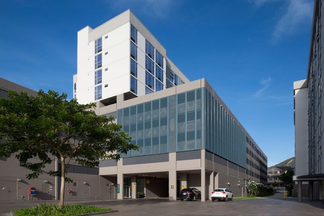 HALE MANU - Photo 2 of 29