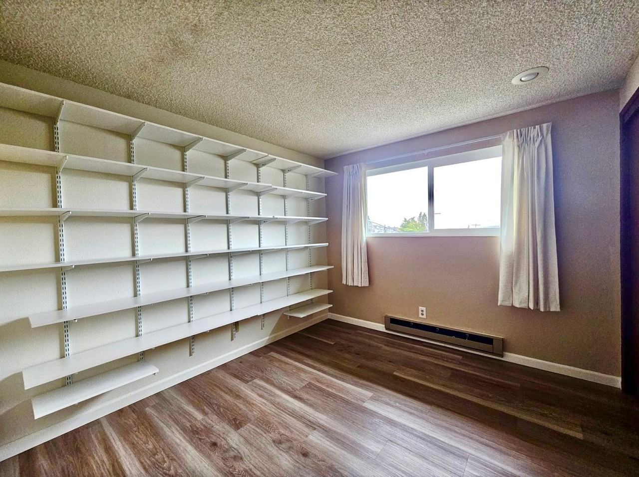 3432 Hoyt Ave - Photo 7 of 13