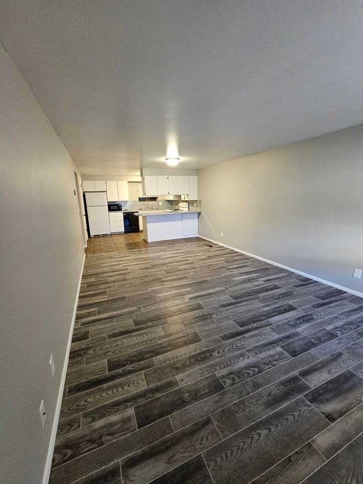 4380 Harrison Blvd. - Photo 4 of 33