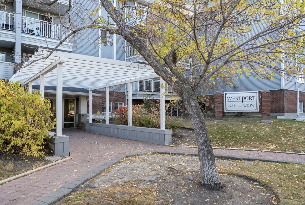 102 102 #1 - Photo 3 of 27