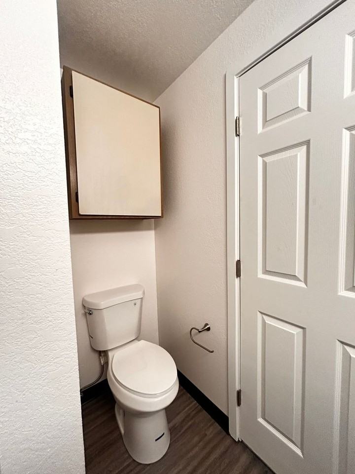 Spokane Cedar Estates - Photo 5 of 39