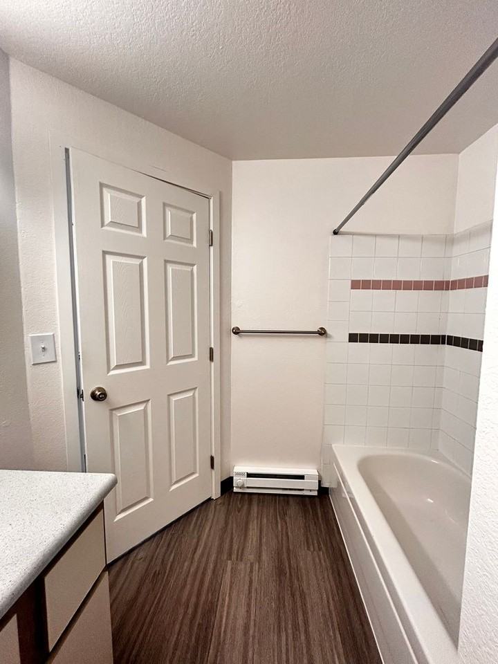 Spokane Cedar Estates - Photo 7 of 39