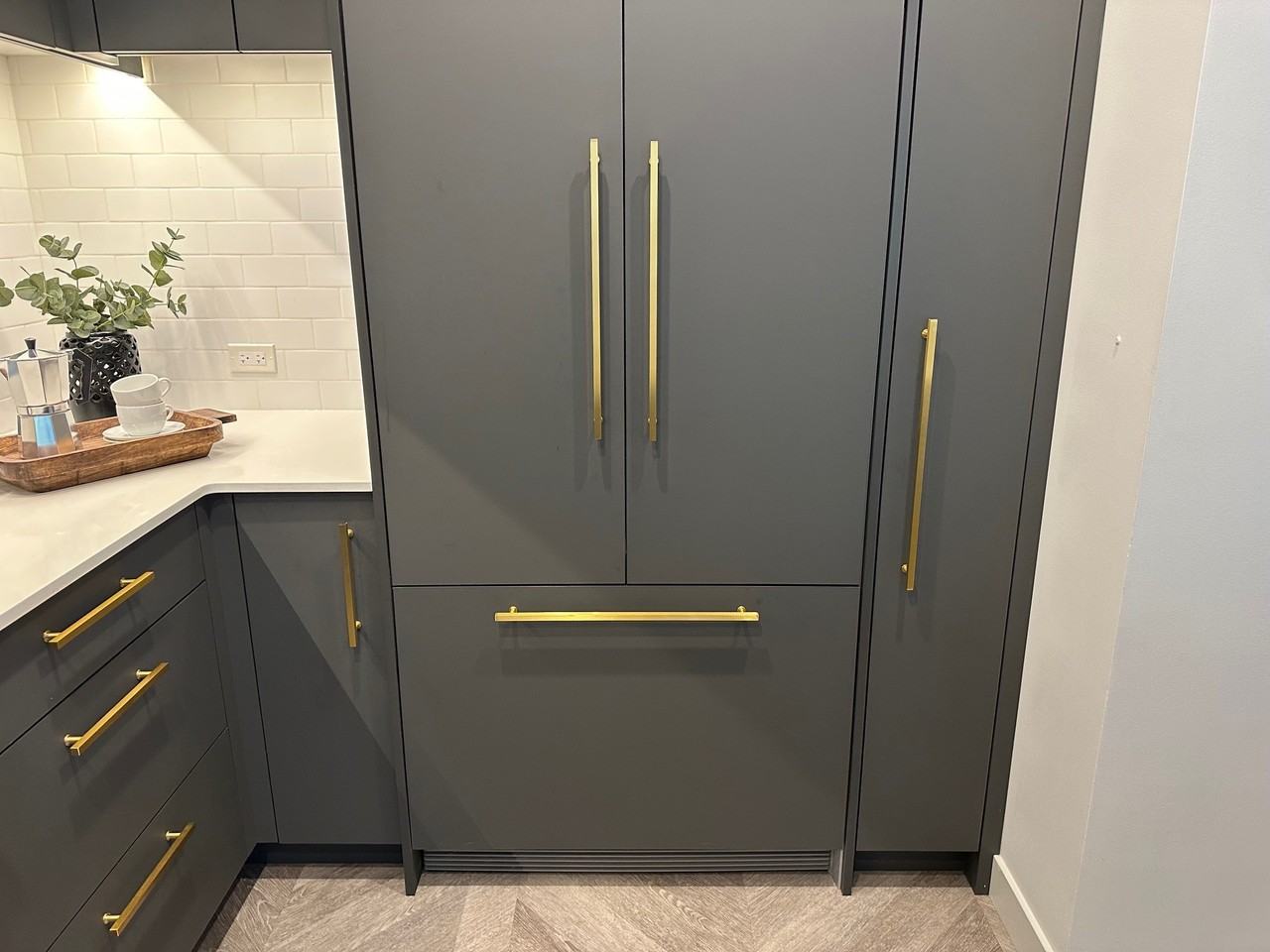 111 111 #1 - Photo 4 of 11