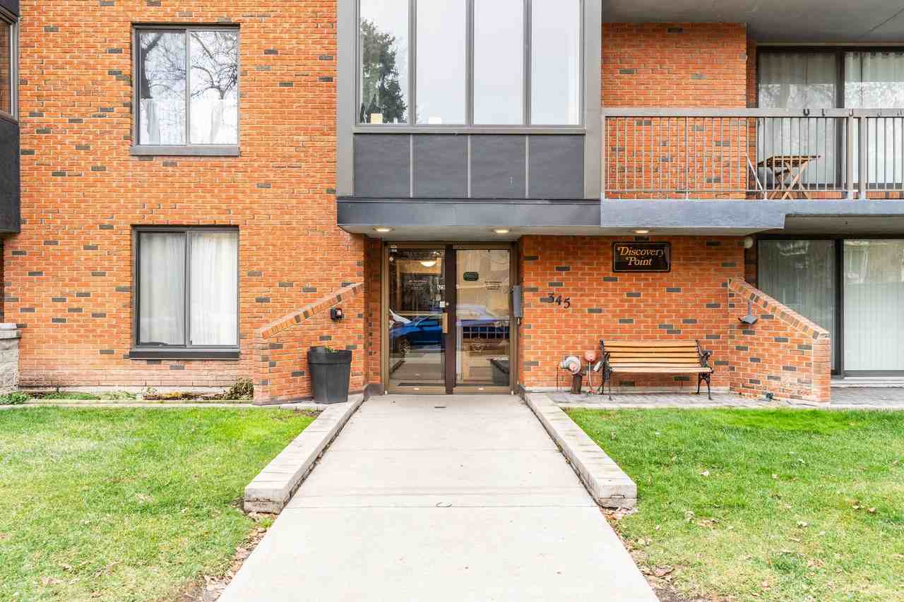 345 105-345 4 Ave Ne - Photo 3 of 32