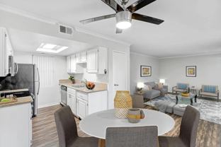 8255 Vineyard Ave - Photo 1 of 1