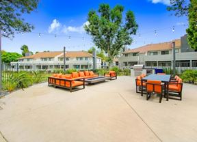 8255 Vineyard Avenue - Photo 1 of 1