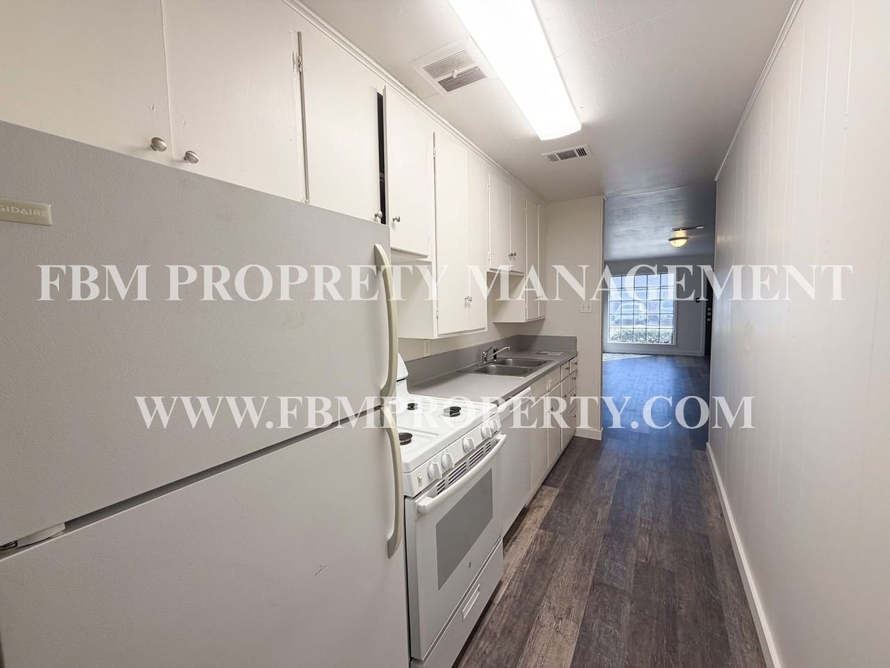 2107 Bowie Dr #D - Photo 6 of 16