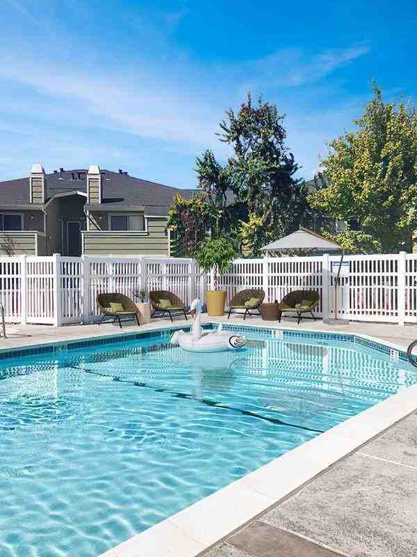 1160 Portola Meadows Rd - Photo 3 of 14