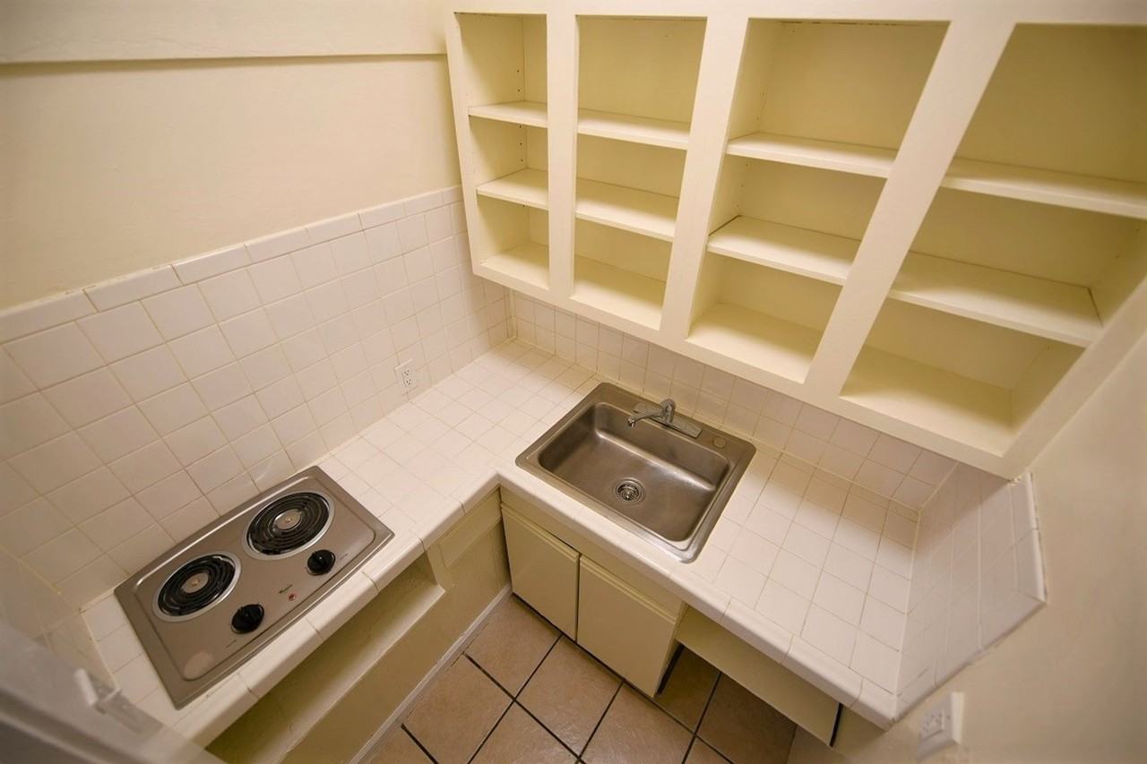 1438 Madison St - Photo 6 of 22