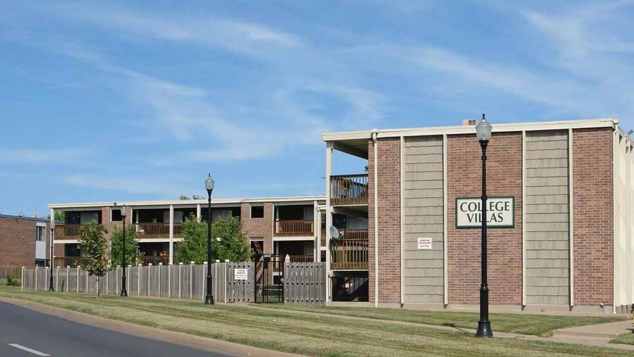 Washburn Villas - Photo 2 of 3