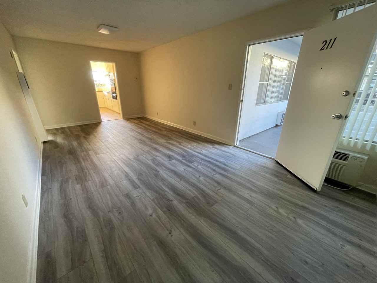 460 W. Doran St. Glendale CA - Photo 5 of 26