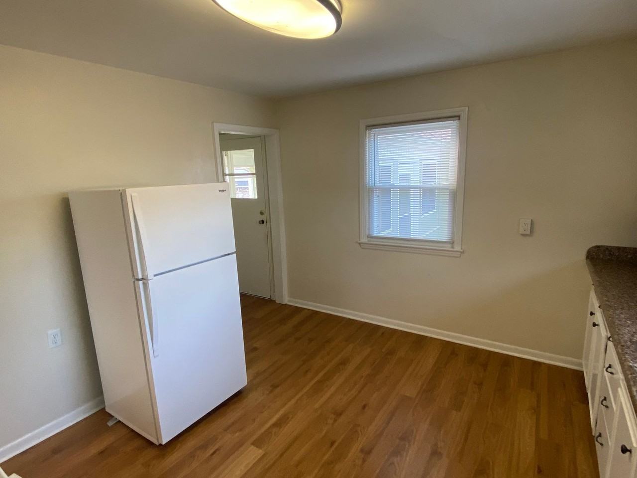 1101 West Rosecrans Street - Photo 3 of 25