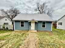 524 Graham Avenue - Photo 1 of 1