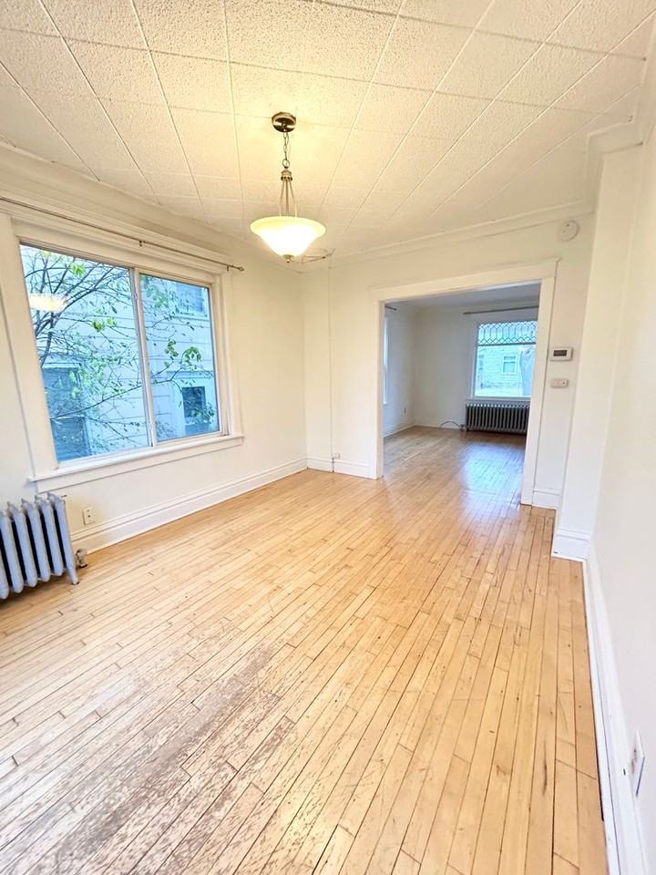 820 N 9th Ave E - Photo 3 of 23