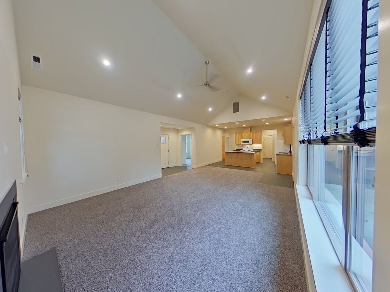 320 Mia Ln - Photo 7 of 15