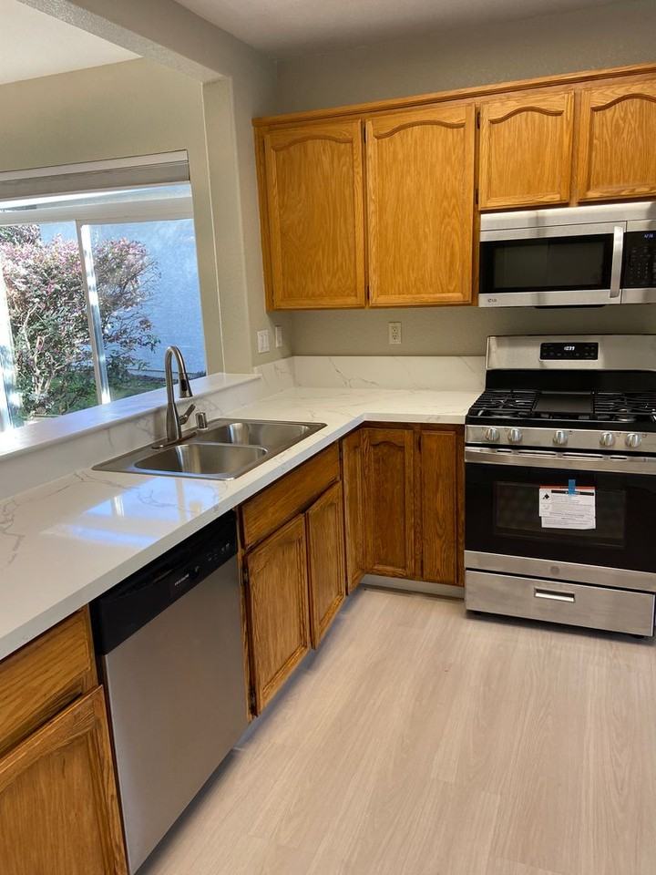 109 Cobble Ridge Drive - Photo 4 of 22