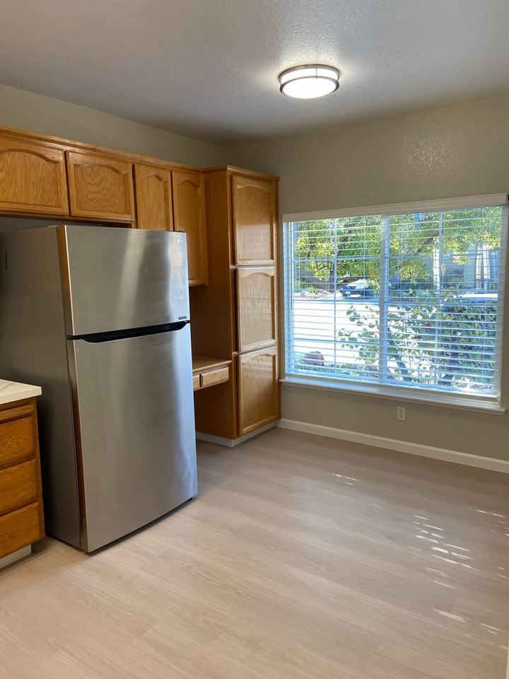 109 Cobble Ridge Drive - Photo 7 of 22