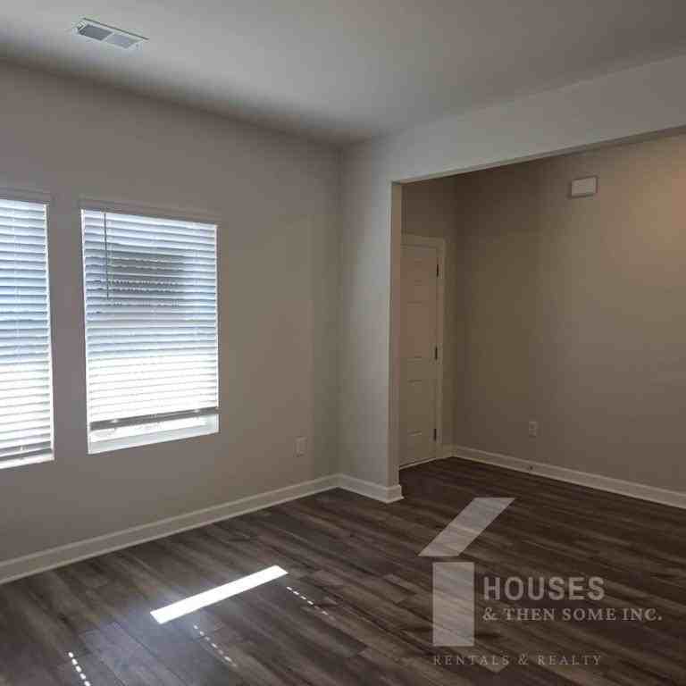 185 Vickery Rd - Photo 2 of 23