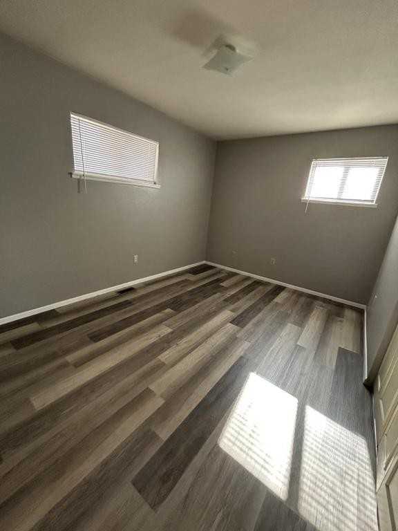 1127 Crystal Pl - Photo 5 of 8