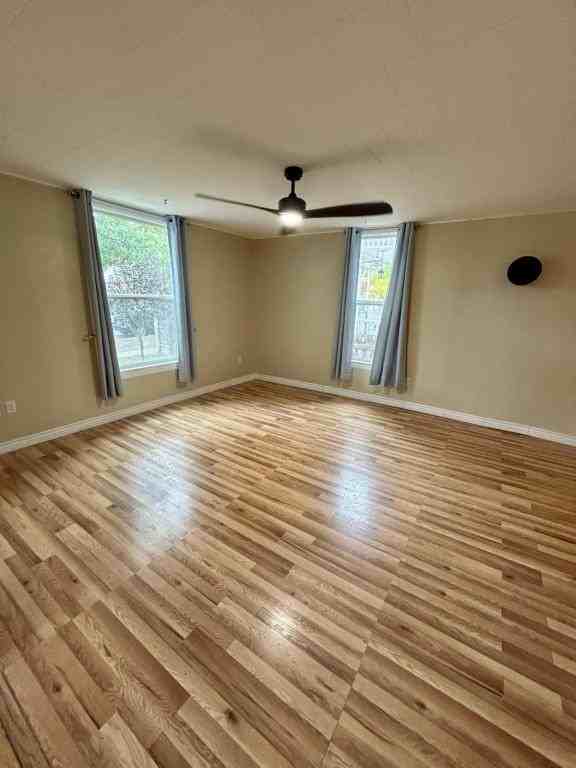 625 Rudd Avenue - Photo 3 of 26