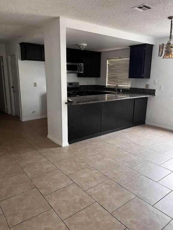 38657 25th Street East - Photo 2 of 4