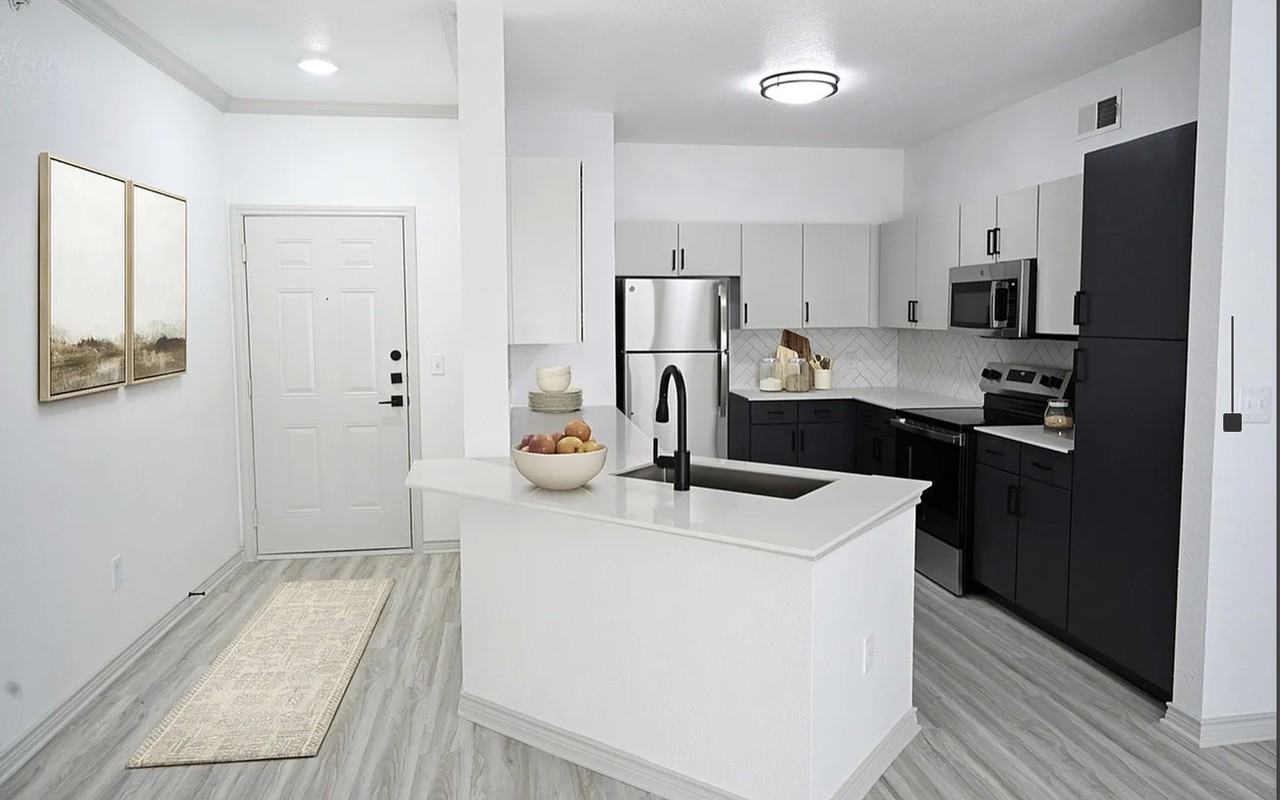 Gateway Blvd & Whaley Dr #1311 - Photo 7 of 35