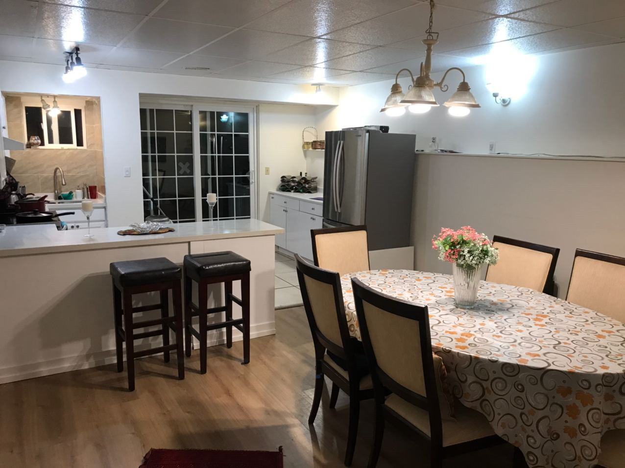 301 Dollarton Hwy N - Photo 4 of 8