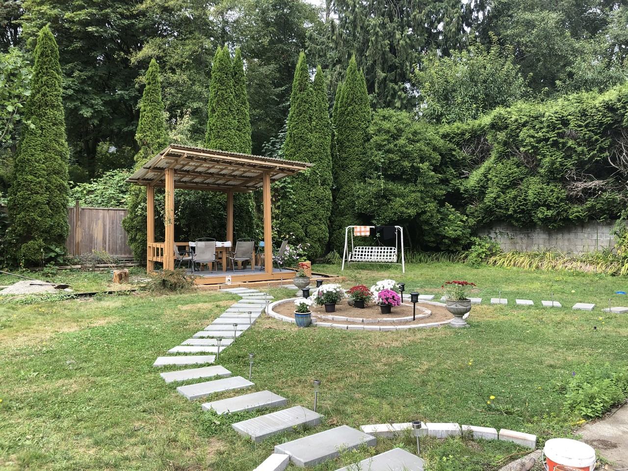 301 Dollarton Hwy N - Photo 7 of 8