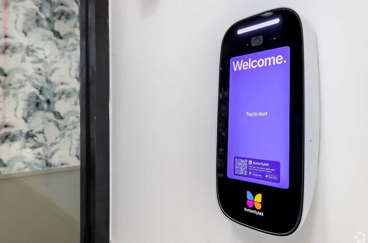 382 Penn - Photo 2 of 49