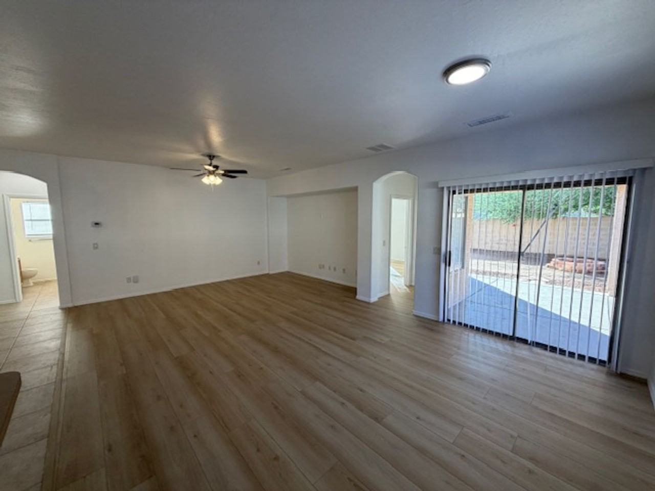 16817 W Cottonwood St - Photo 6 of 21