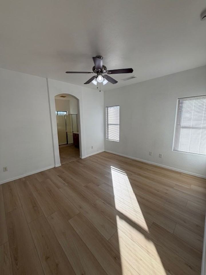 16817 W Cottonwood St - Photo 7 of 21