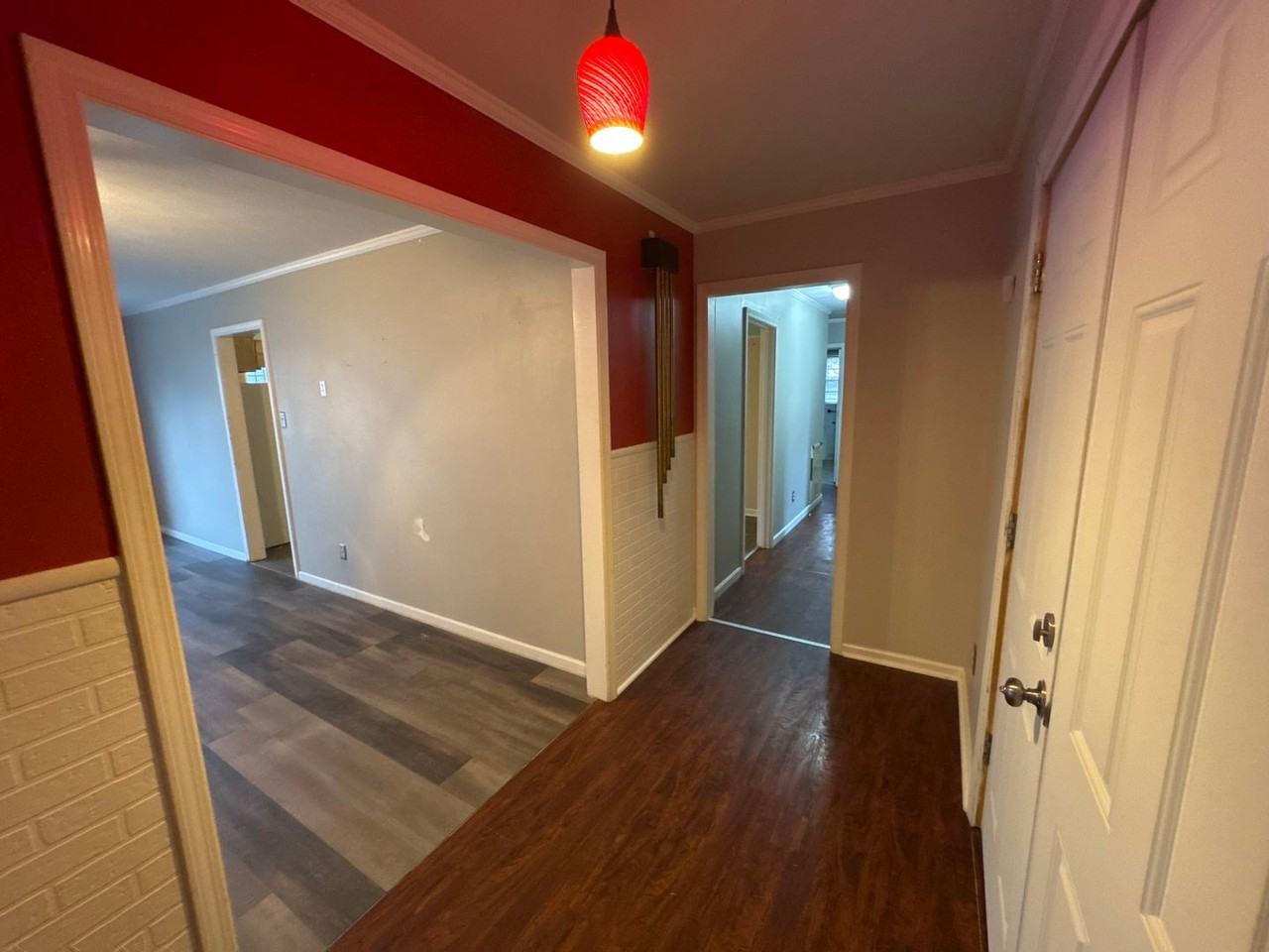 5770 Metropolis Lake Road - Photo 3 of 22